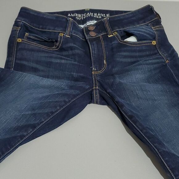 AMERICAN Eagle Dark Wash 29x24 Super Stretch Size 4 Artist Crop Jeans - Picture 5 of 8